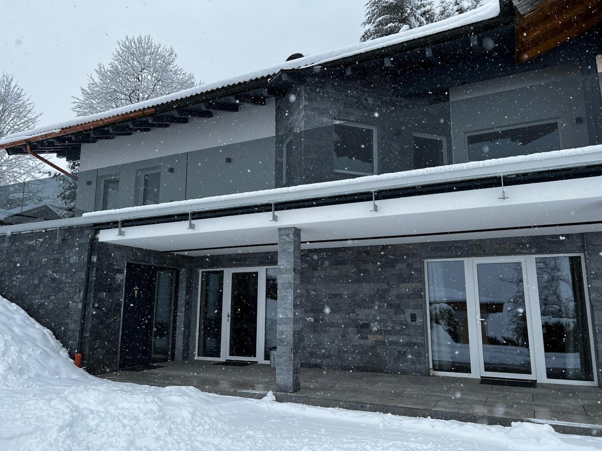 Mountain Home Alpendorf Plankenau Buitenkant foto